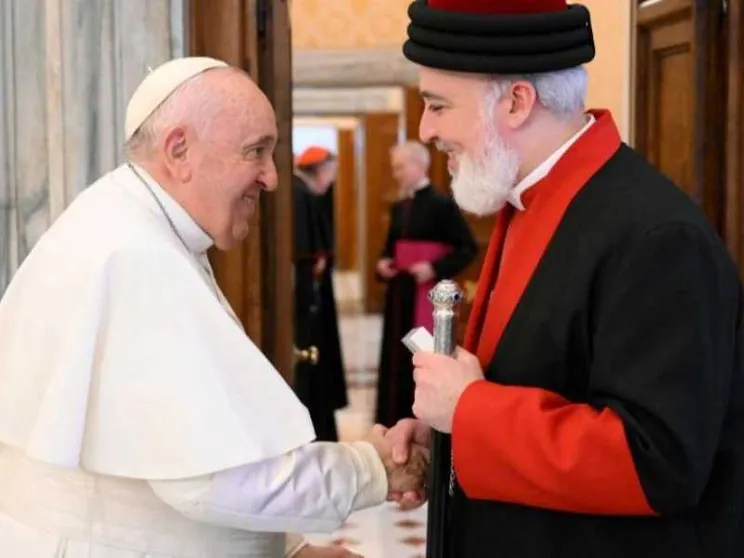 Il Papa al Catholicos Mar Awa III: verso una data comune per la Pasqua