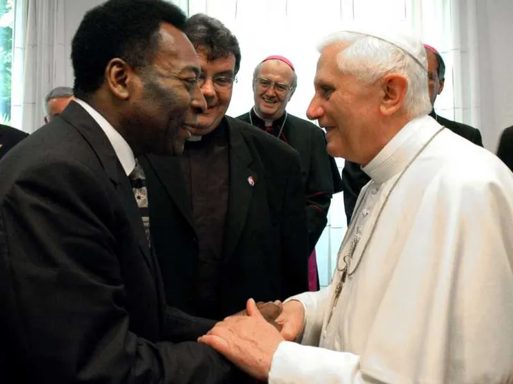 Pelé, fede e leggenda: l'altro volto del Re