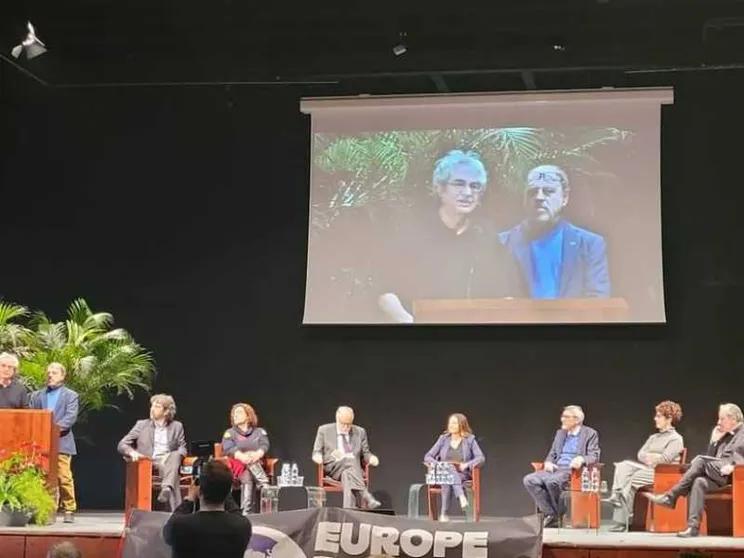 A Verona sventola la bandiera della pace