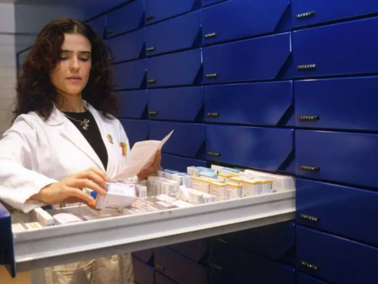 «Ma è sbagliato fare scorte di farmaci»