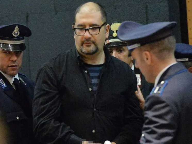 Caduta in carcere per Alfredo Cospito. Il Garante chiede il trasferimento