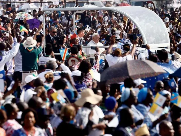 Il Papa: la pace nasce da perdono, comunità e missione