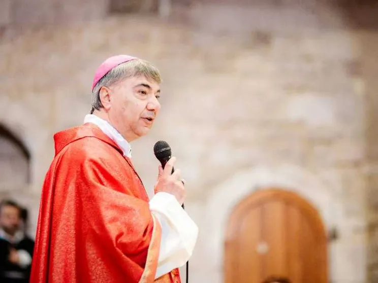La lettera di Battaglia: i poveri ci salvano, ci insegnano ad amare