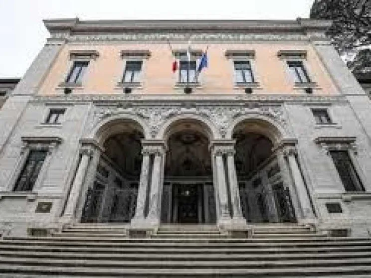Contratti, quasi il 62% è da rinnovare