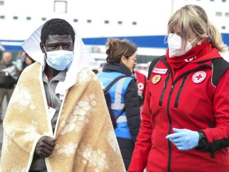 Il decreto contro Ong e soccorsi in mare è legge. Protesta il Terzo settore