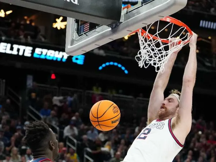 La storia del basket passa dai college