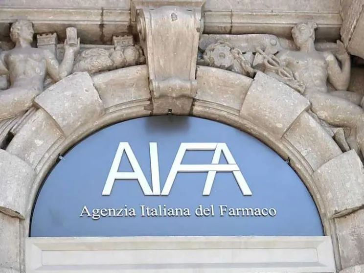 L’Aifa rende gratuita la pillola contraccettiva per tutte le donne