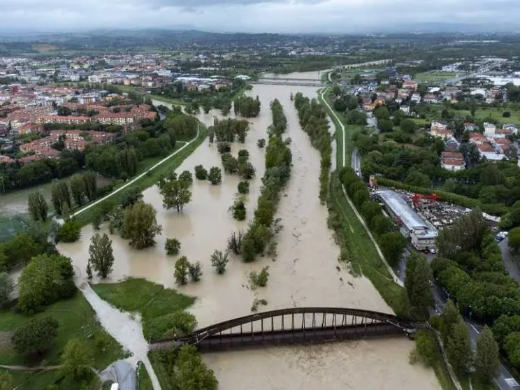 Più energie rinnovabili subito la risposta contro le emergenze