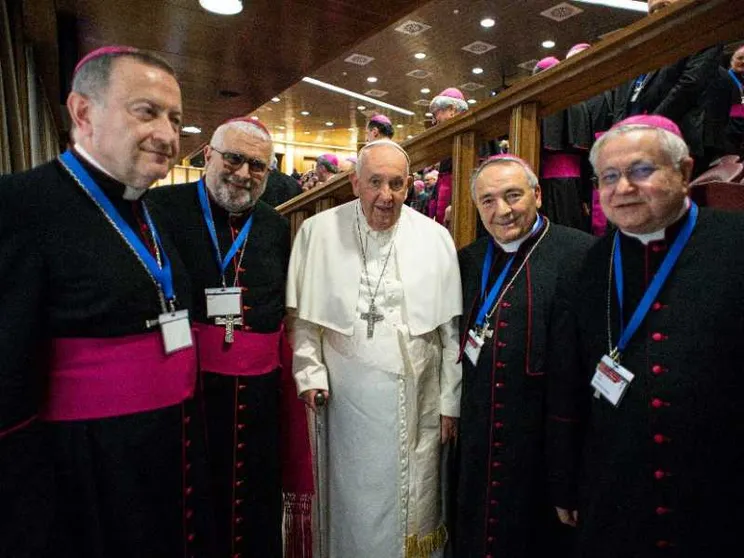 Famiglia, poveri, migranti e giovani nel dialogo tra il Papa e i vescovi