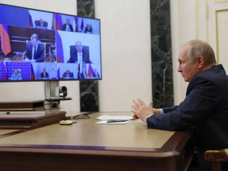 Se il «cerchio magico» di Putin comincia a temere per il suo futuro