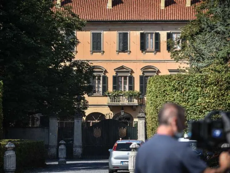 Berlusconi: azioni, ville, barche, ecco il patrimonio della famiglia