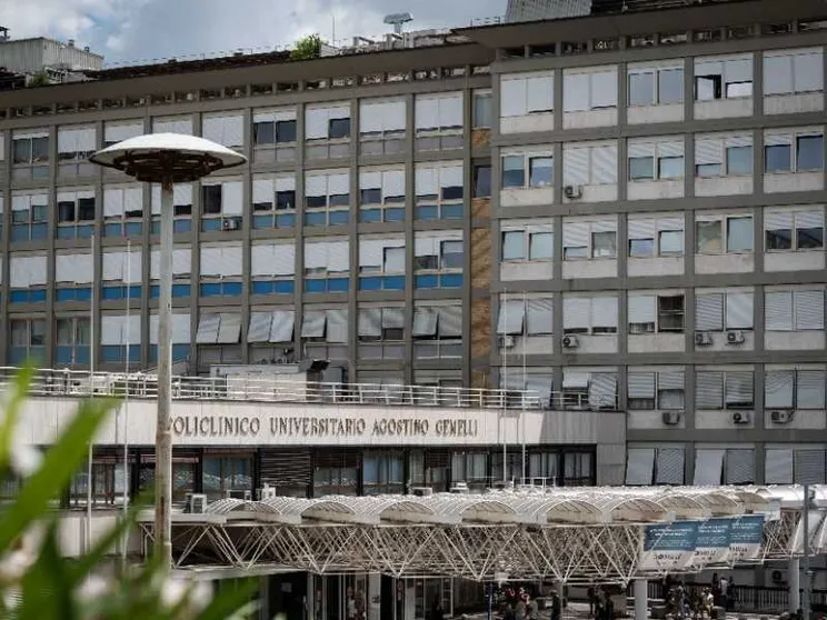 Controlli regolari, continua la fisioterapia