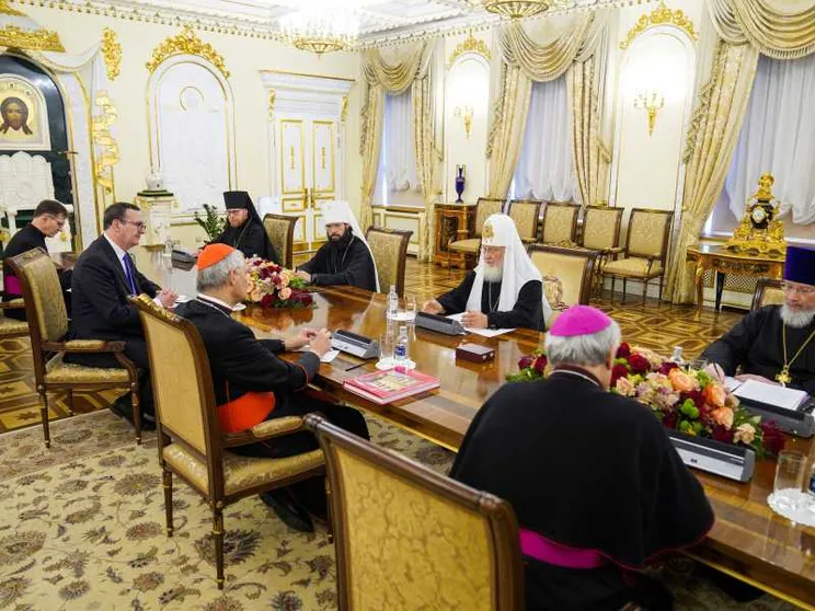 Kirill durante l'incontro: "Lavorare insieme per la pace"