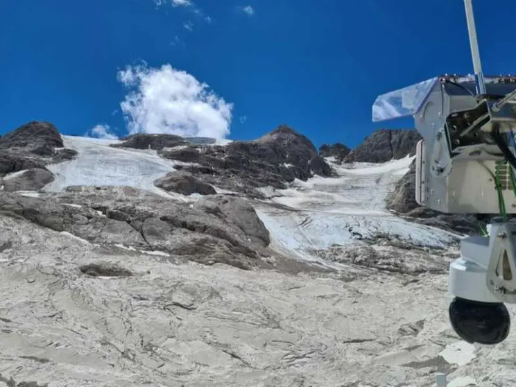 Ad un anno dal crollo: «La neve è tornata, i turisti ancora no»