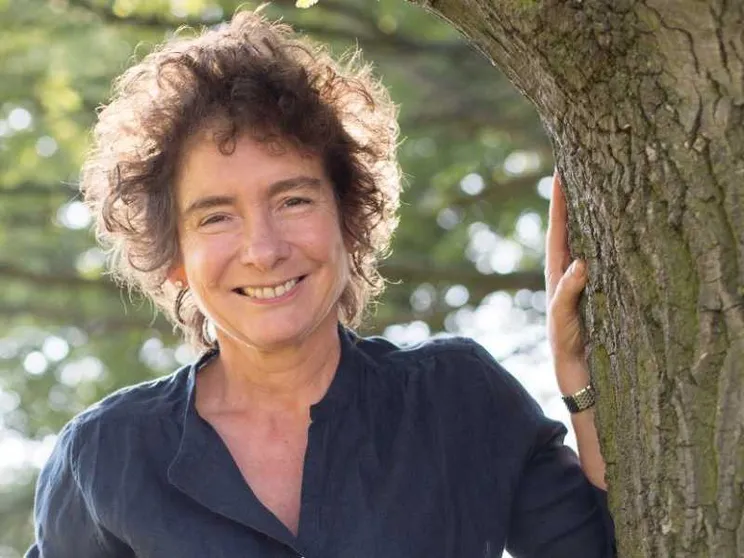 Jeanette Winterson: «Il futuro non è solo IA»