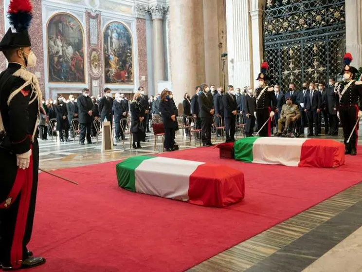 Attanasio, lo Stato fuori dal processo La famiglia accetta il risarcimento