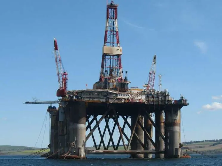 L'Ue scrive «Islas Malvinas». L'ira di Sunak: «Sono le Falklands»