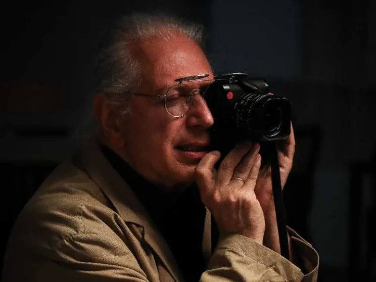 Guido Harari: «Da cinquant’anni fotografo il rock»