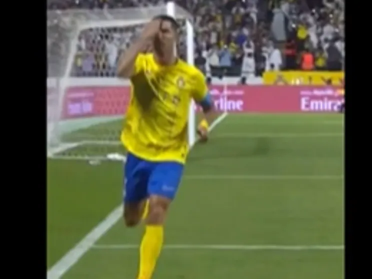 Cristiano Ronaldo e quel segno della croce (proibito) in Arabia Saudita