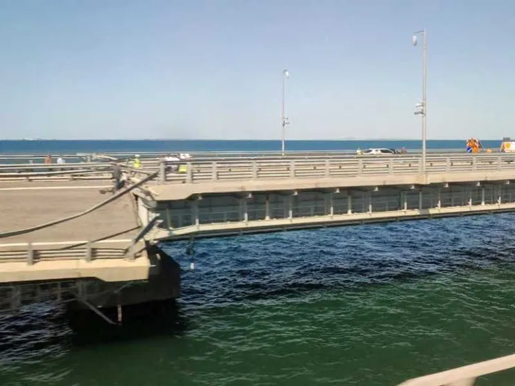 Kiev: «Nostri gli attacchi al ponte di Crimea. Ecco il video del drone»