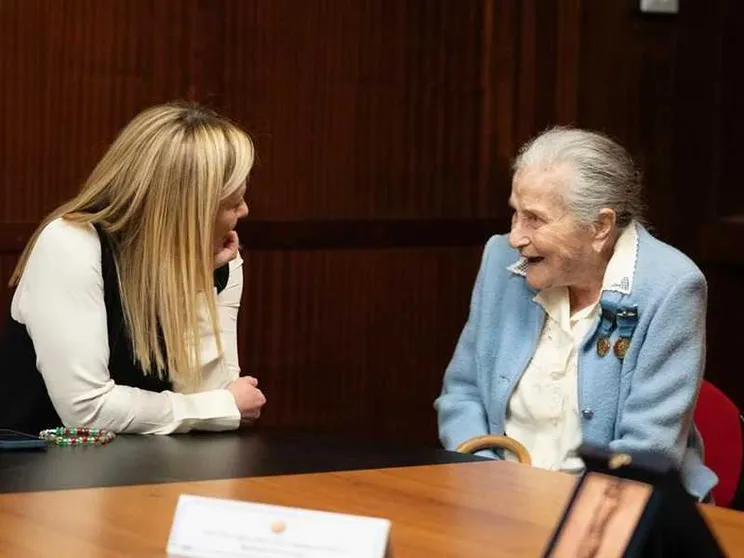Gli auguri di Meloni per i 100 anni di Paola Del Din