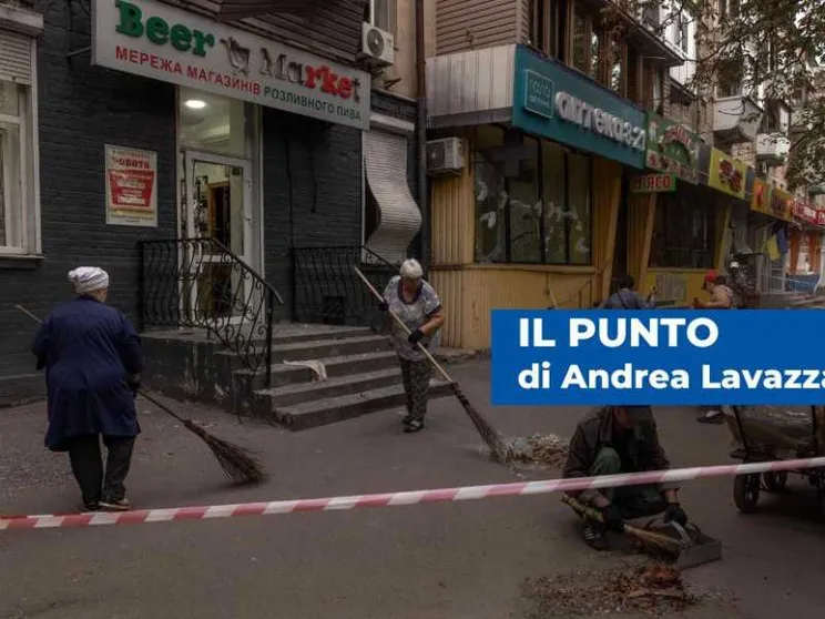 Guerra giorno 554: linea rossa superata con i droni su Mosca, ma Biden esita