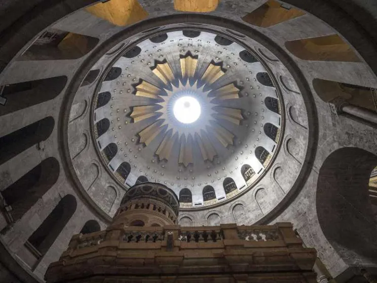 Il Papa a Schmitt: pellegrini in Terra Santa per toccare il mistero