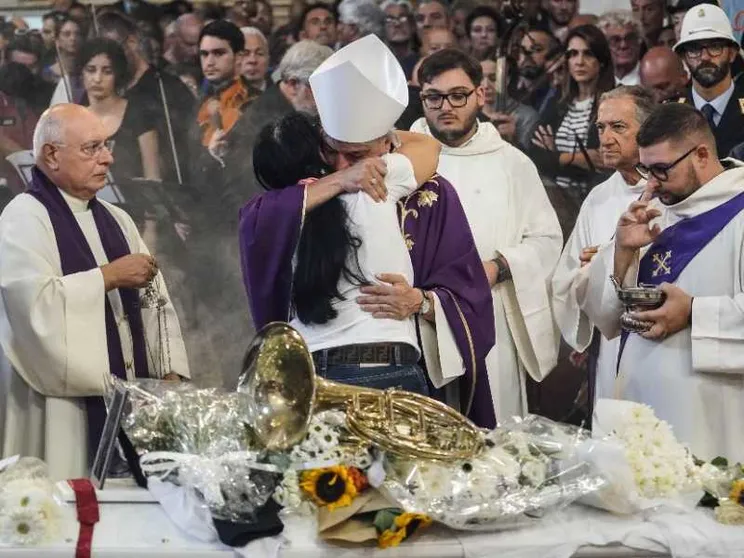 Musicista ucciso, l'arcivescovo Battaglia: «Perdonami, non ho fatto abbastanza»
