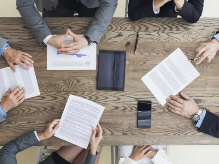 L'inflazione corre e i rinnovi non arrivano: senza contratto il lavoro è povero