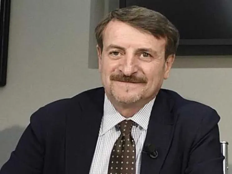 Giacomo Poretti e il prof che applica la quantistica a Dio