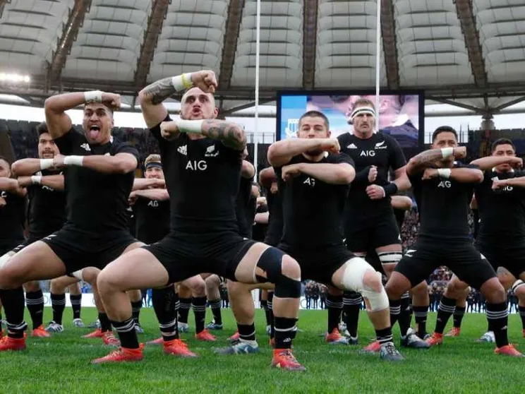 Gli azzurri contro i maestri "All Blacks"