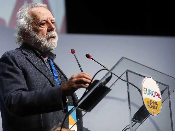 È morto il fumettista Staino, “papà” di Bobo