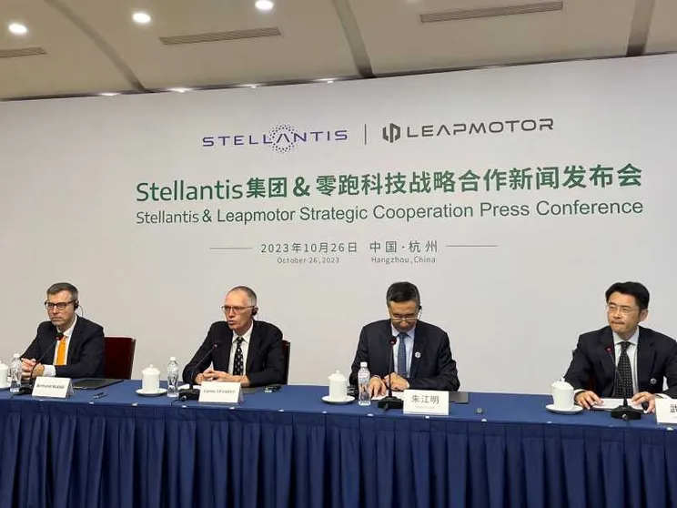 Stellantis investe in Cina, ma Leapmotor crolla a Hong Kong