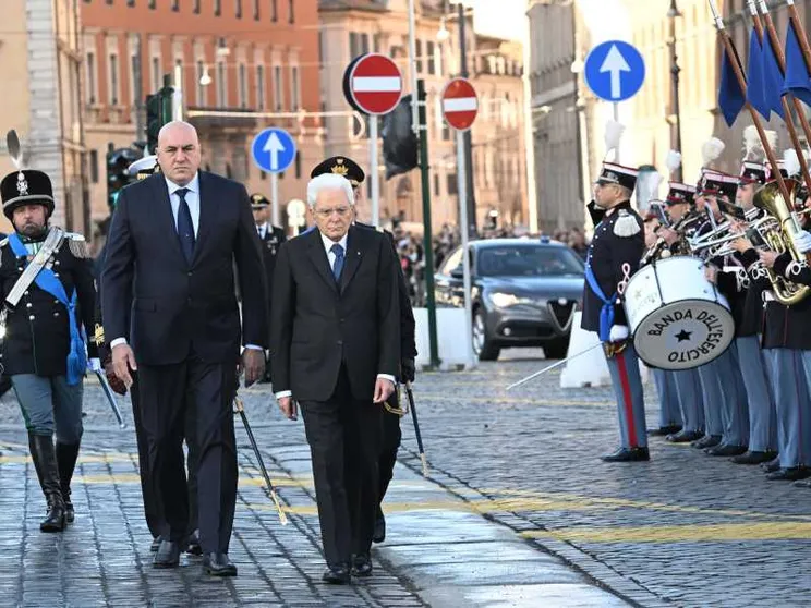 Mattarella: sorreggono la vocazione dell'Italia alla pace