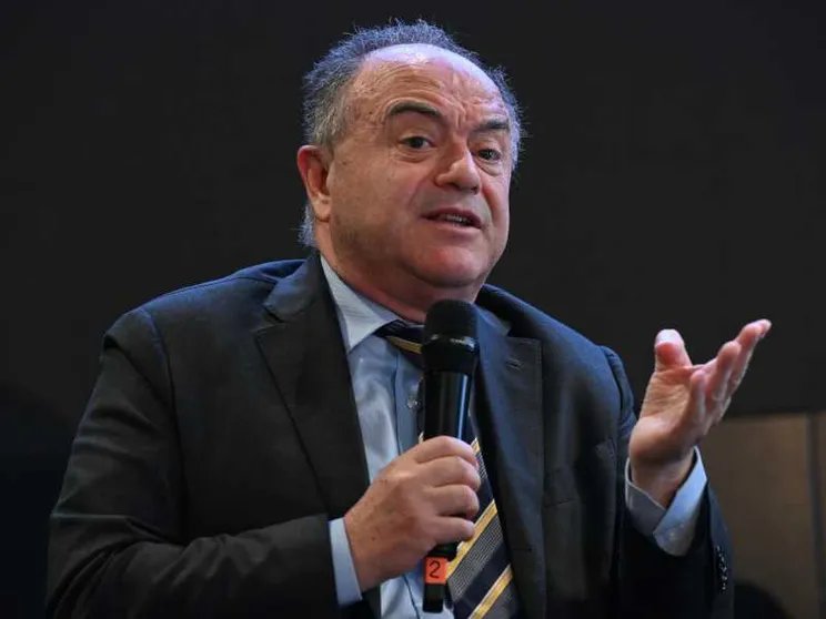 Gratteri: criptofonini, bitcoin e dark web. I nuovi boss trafficano così