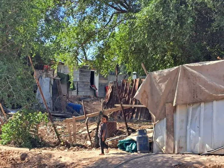 L'esodo dei beduini palestinesi in fuga dai coloni