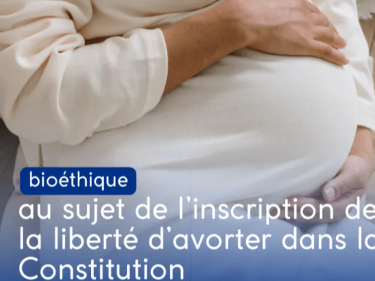 I vescovi: no al “diritto di aborto”, ora un’alleanza accanto alle donne