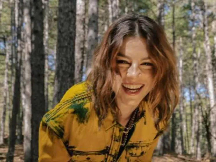 Emma: «Uscita dal buio della morte di papà, oggi lo sento vicino»