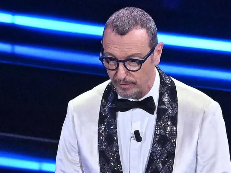 Sanremo 2024, Amadeus: «Ho scelto tra 400 canzoni. I nomi il 3 dicembre»