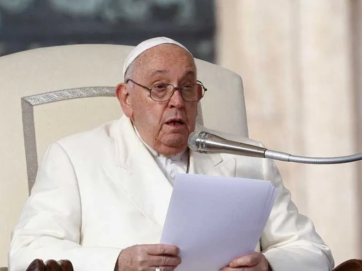 Papa Francesco rinuncia al viaggio a Dubai