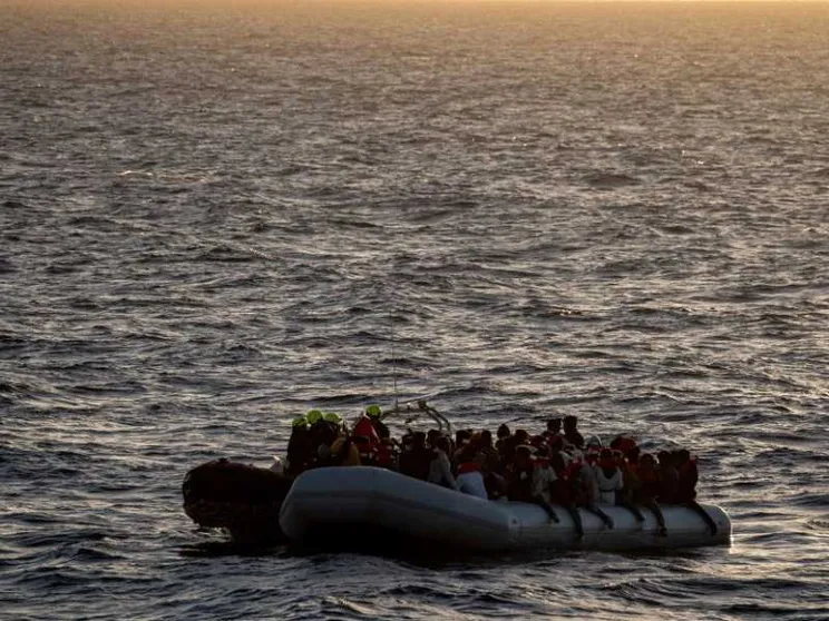 Il Papa sui migranti: senza integrazione c'è pericolo