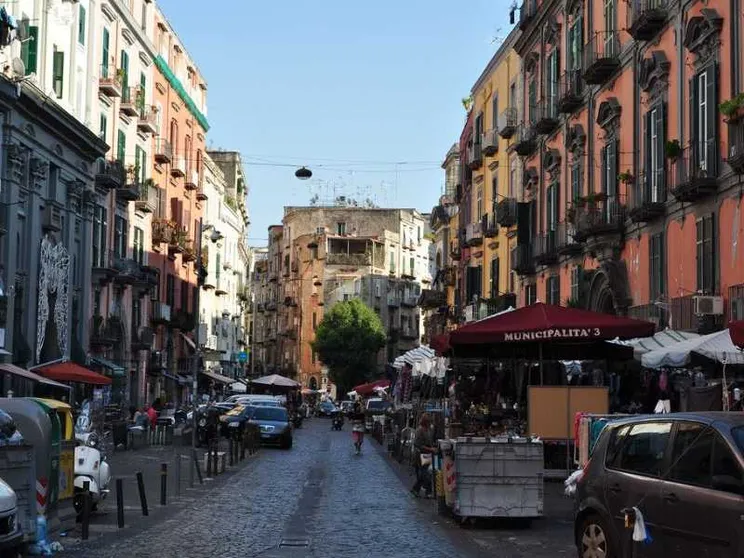 Quei percorsi di rinascita nell'altra Napoli
