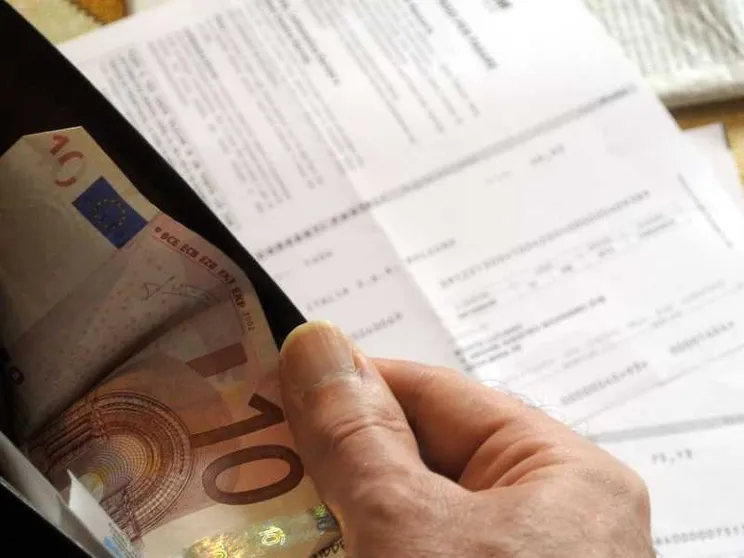 Arera: la fine del mercato tutelato dell'energia elettrica slitta a luglio