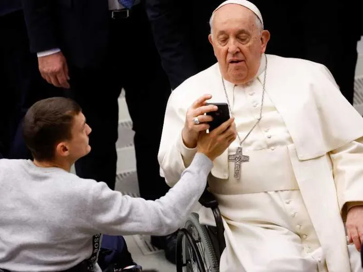 Il Papa: superbia, inizio di tutti i mali. E con il diavolo non si dialoga