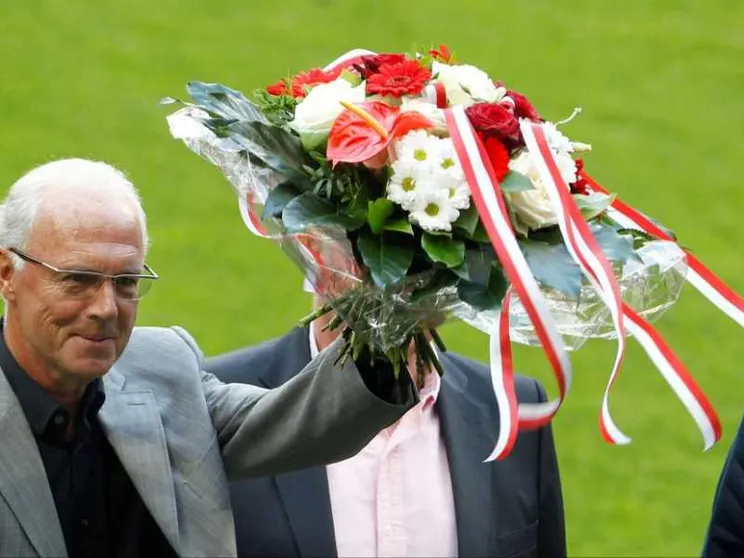 Addio al Kaiser Franz. La Germania piange Beckenbauer