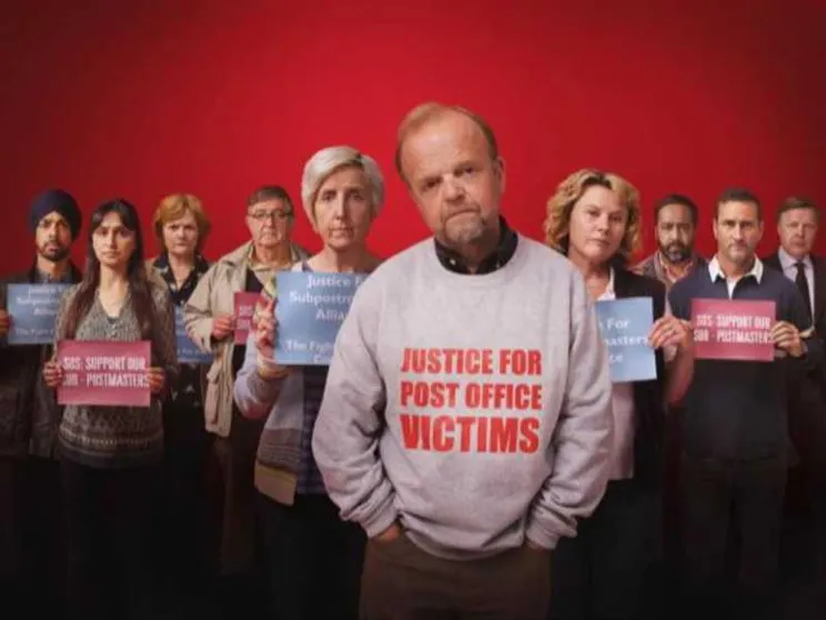 La«truffa della Royal Mail» spopola in tv: un errore con suicidi e arresti