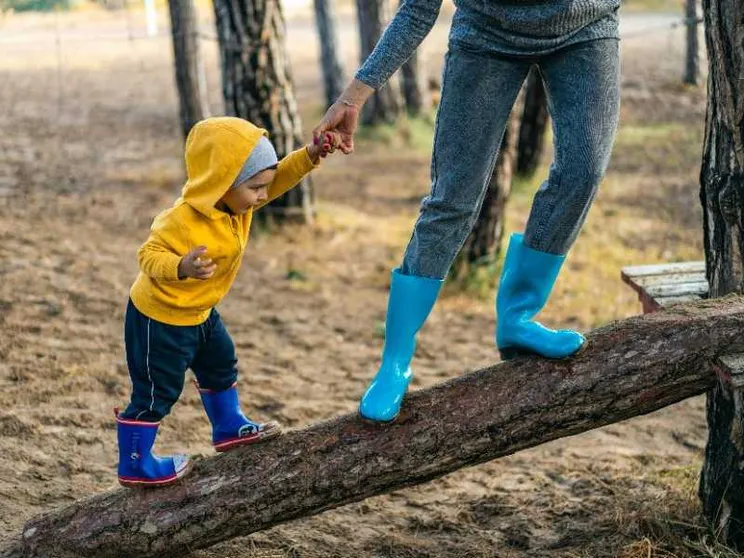 Isabel e il fratellastro poi accettato. Ecco come la verità ci rende liberi