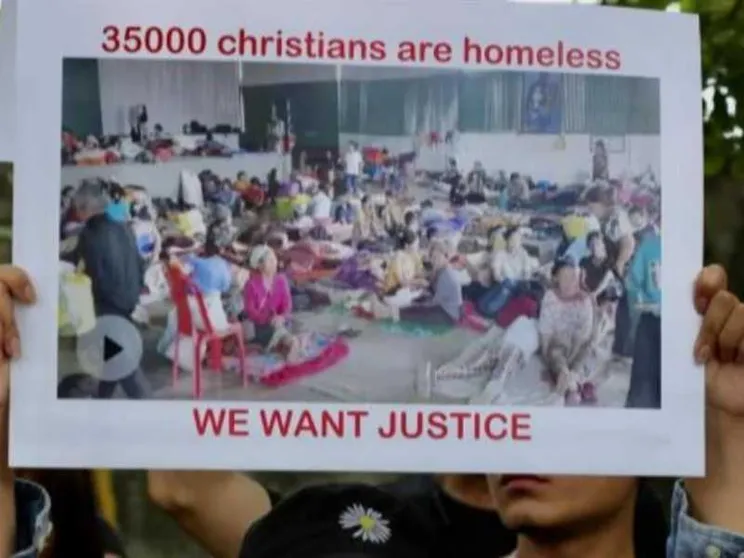 In un anno 365milioni di perseguitati: Kim e Ortega scatenati sui cristiani