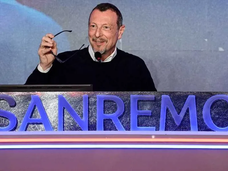 Così anche nei testi di Sanremo si canta il vangelo dell'amore