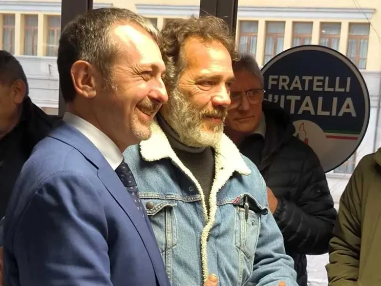 Pozzolo aveva polvere da sparo su mani e vestiti
